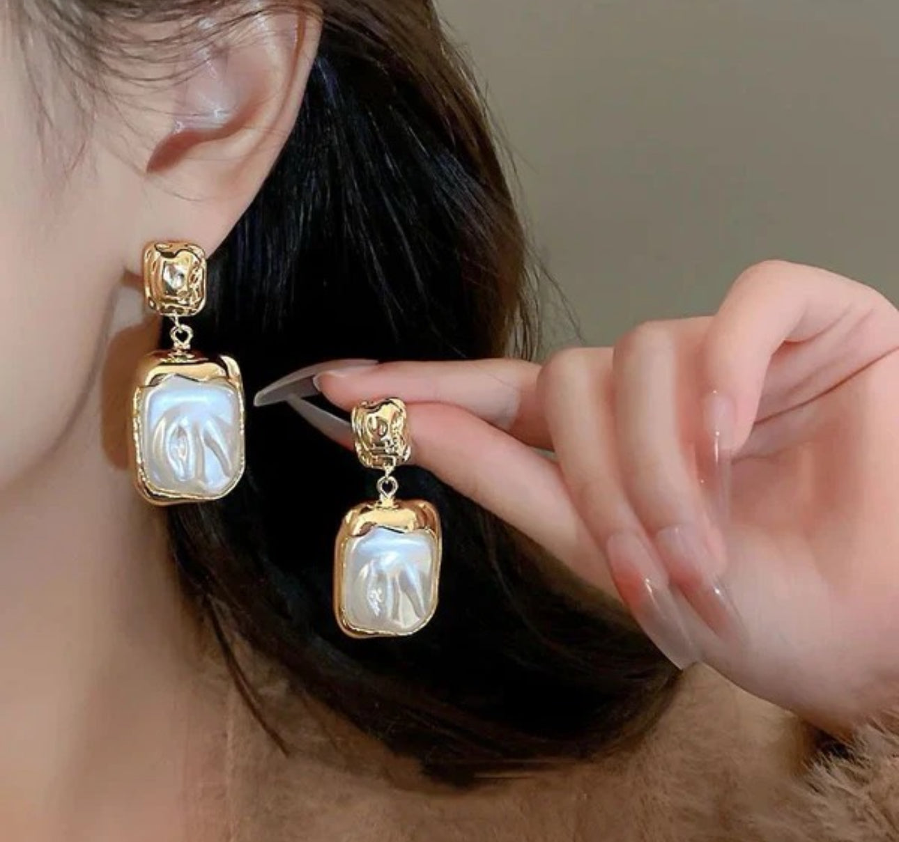 Heavy square pearl and gold earrings