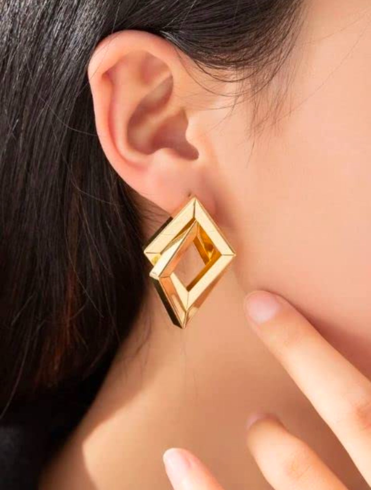 Oversized double layer geometric hoops