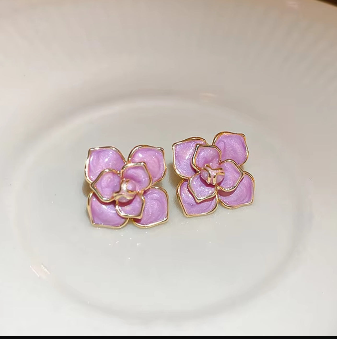 Purple flower drop oil stud earrings