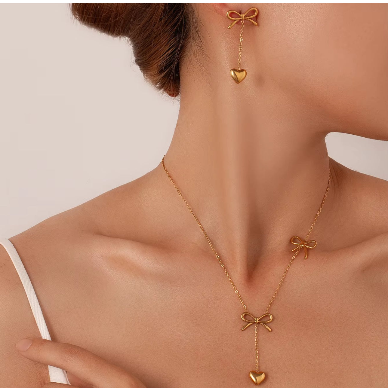 Heart drop two bow necklaces