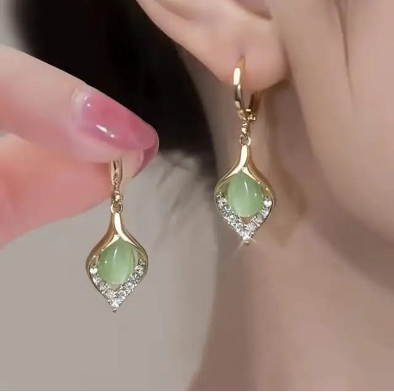 Trendy Korean pearl dangle earrings