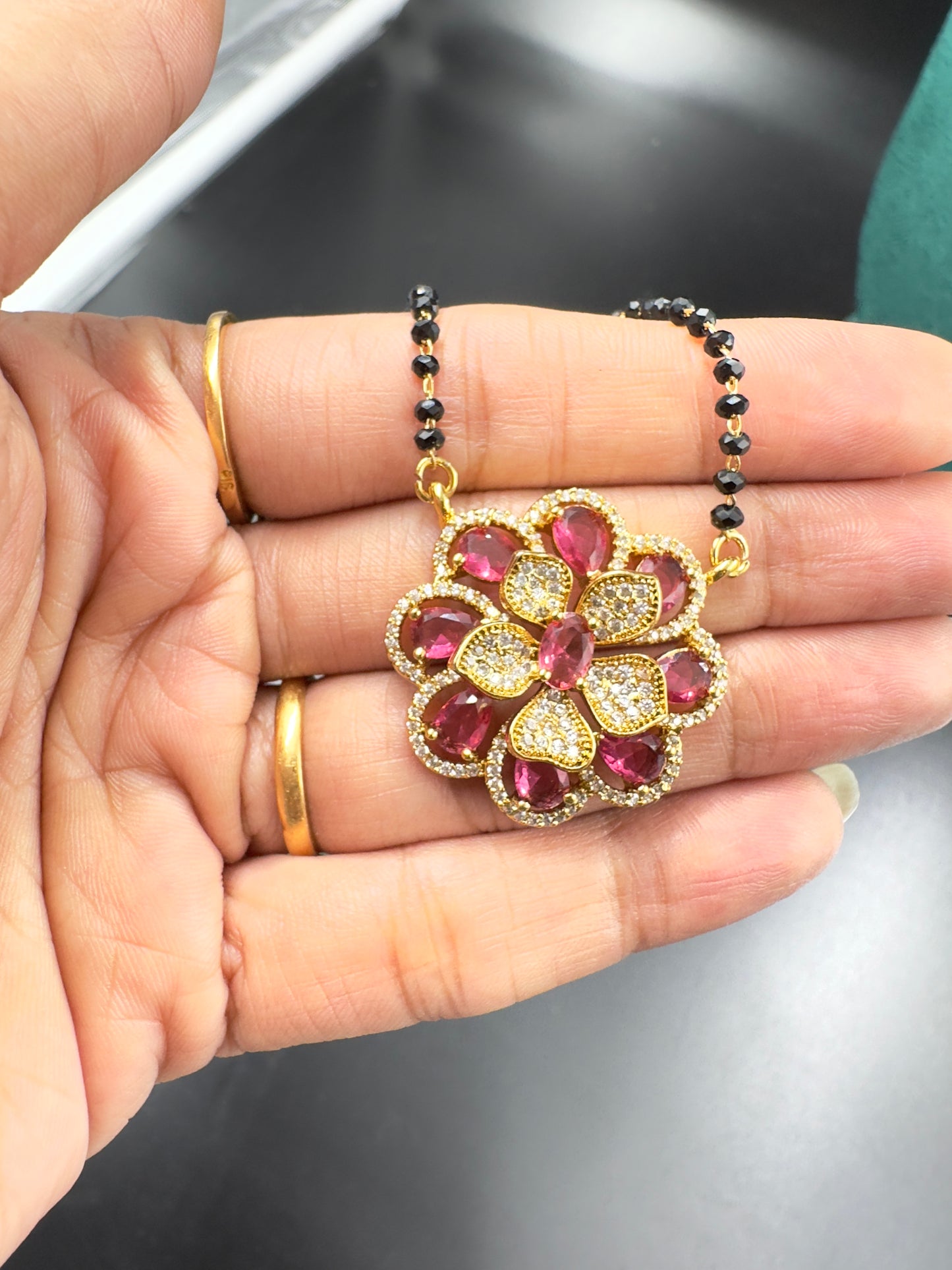 Avni red Mangalsutra