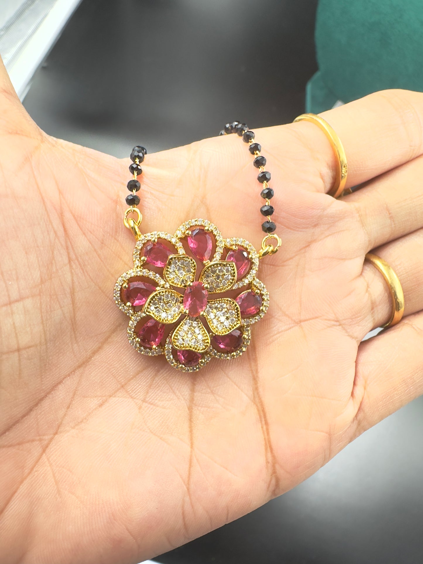 Avni red Mangalsutra
