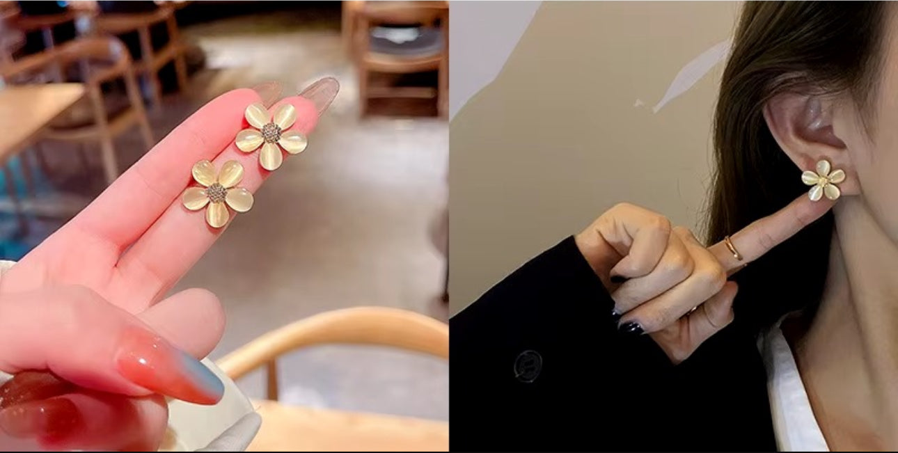 Korean cat eye opal flower stud earrings
