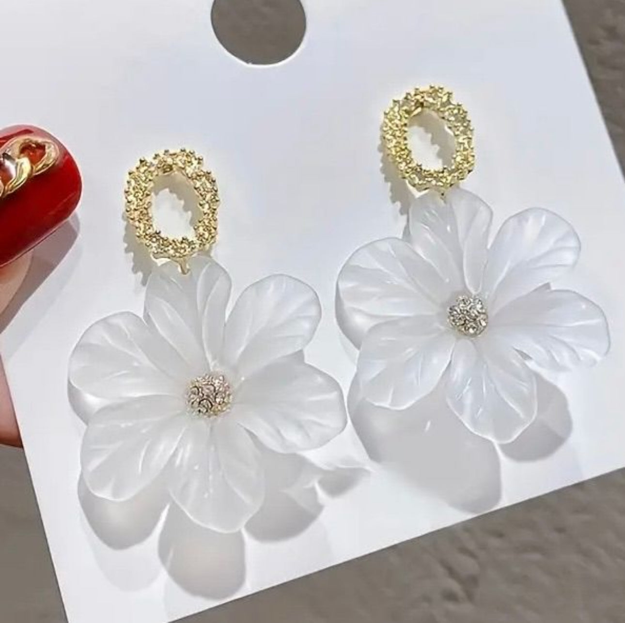 White flower dangler Korean earrings