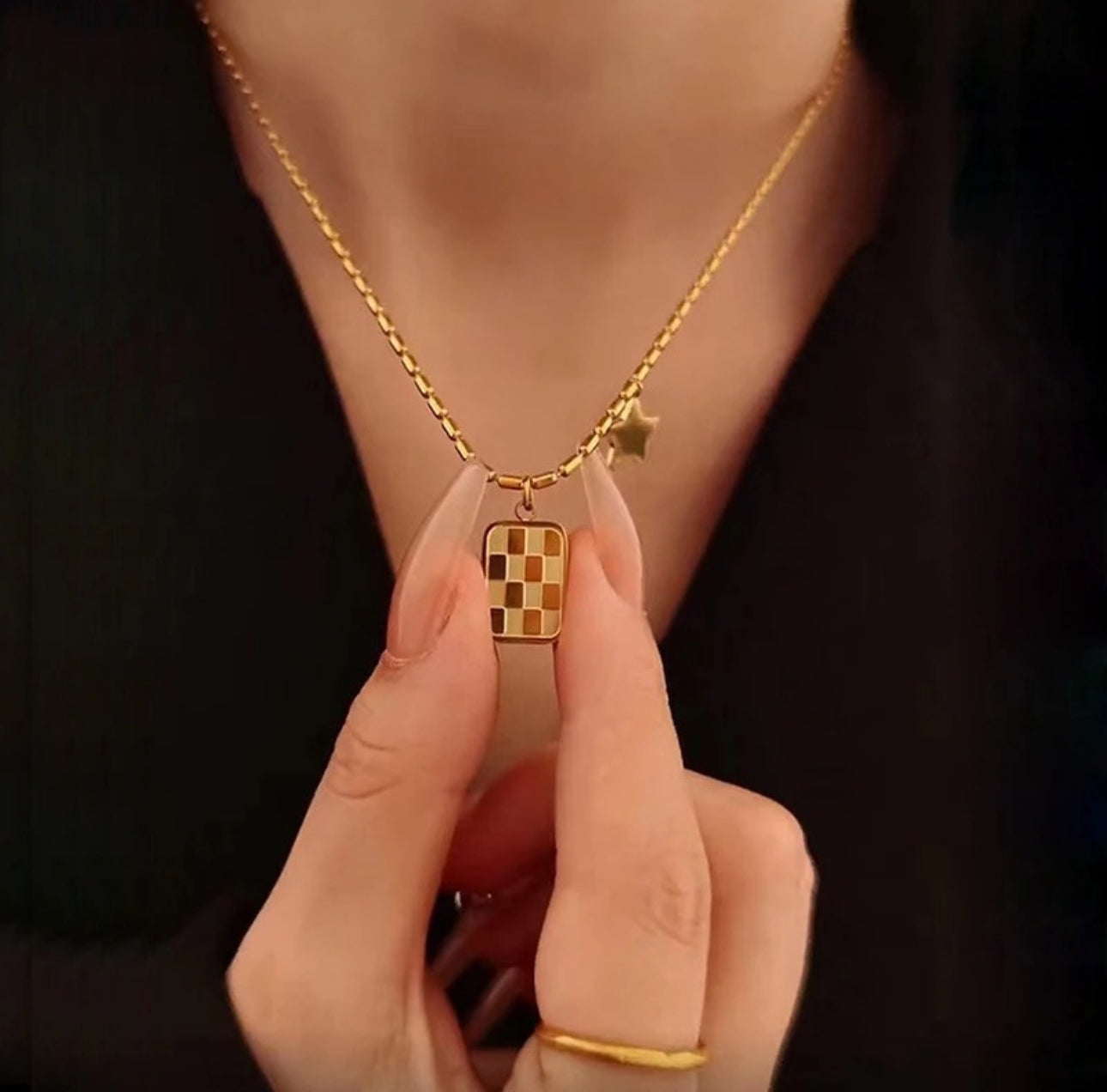 golden square anti tarnish chain