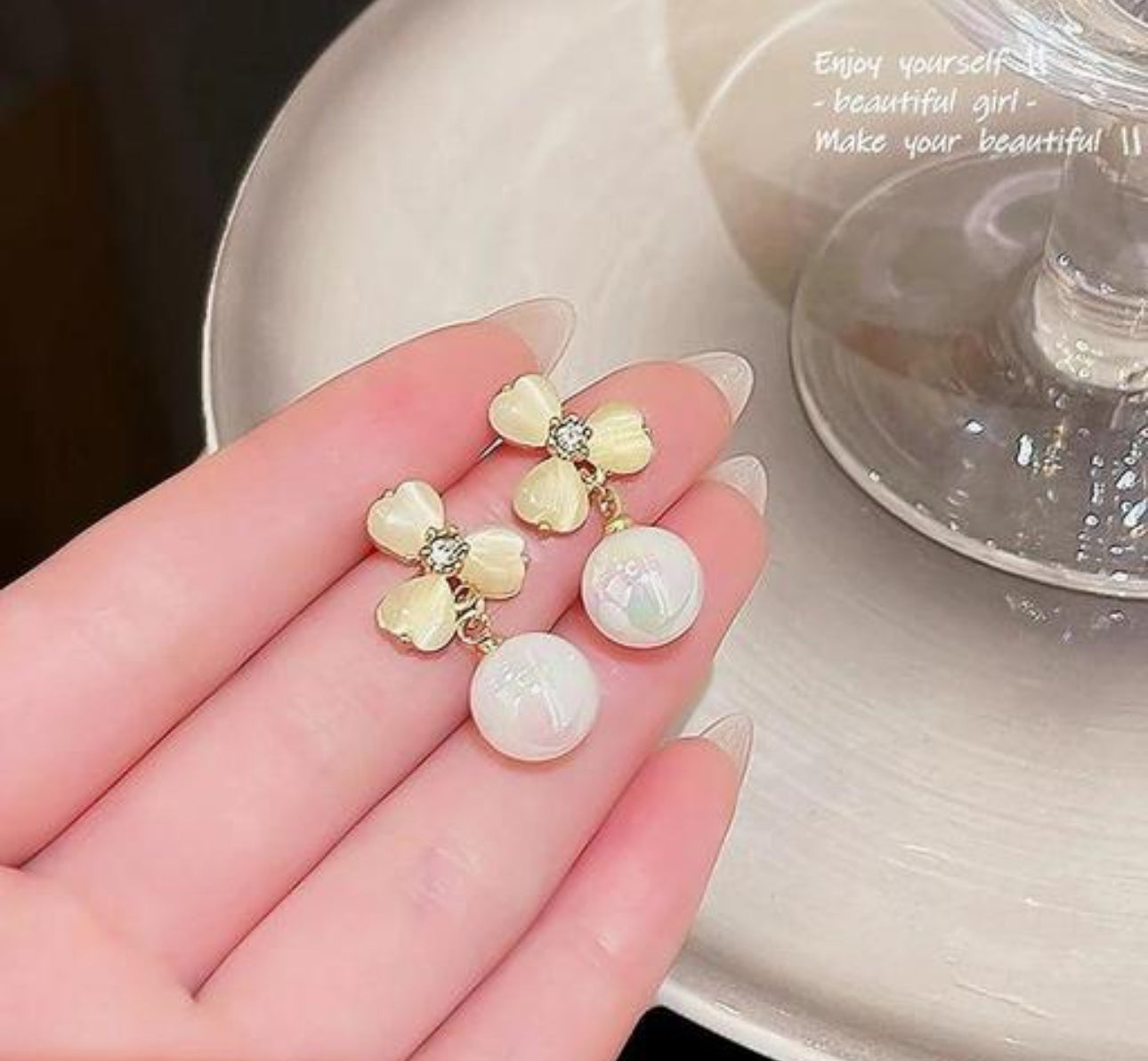 flower Pearl drop stud earrings