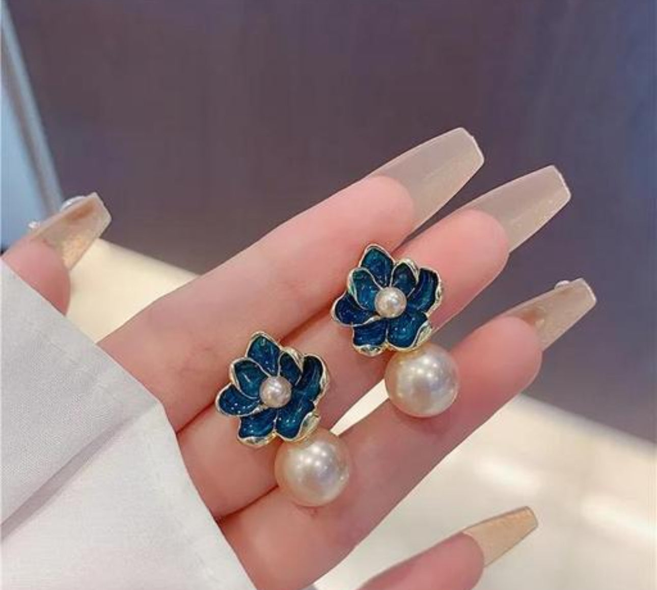 Blue enamel flower with pearl drop dangler