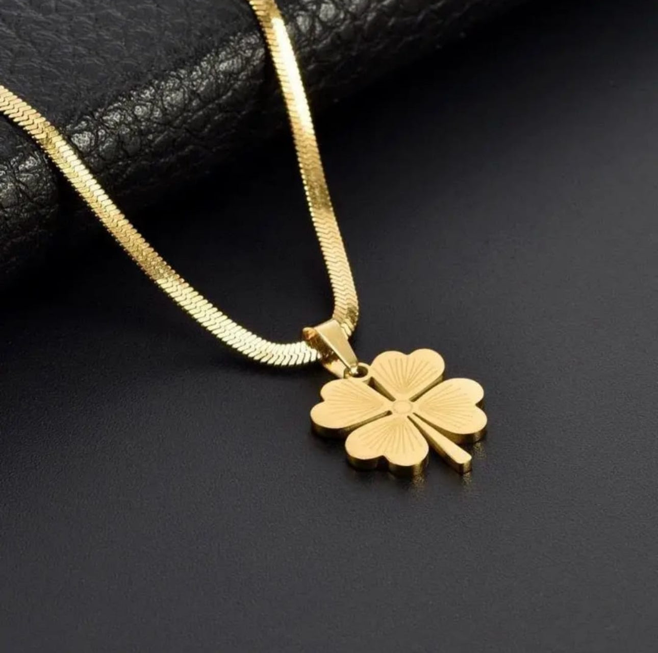Beautiful flower anti tarnish snake chain
