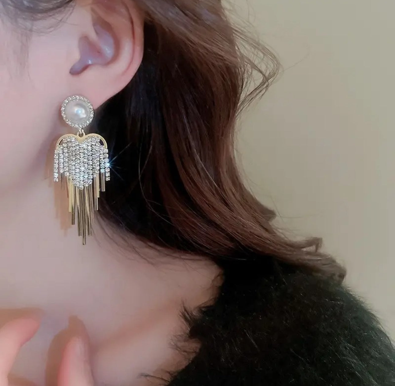 .Awesome Love heart stone tassel earrings