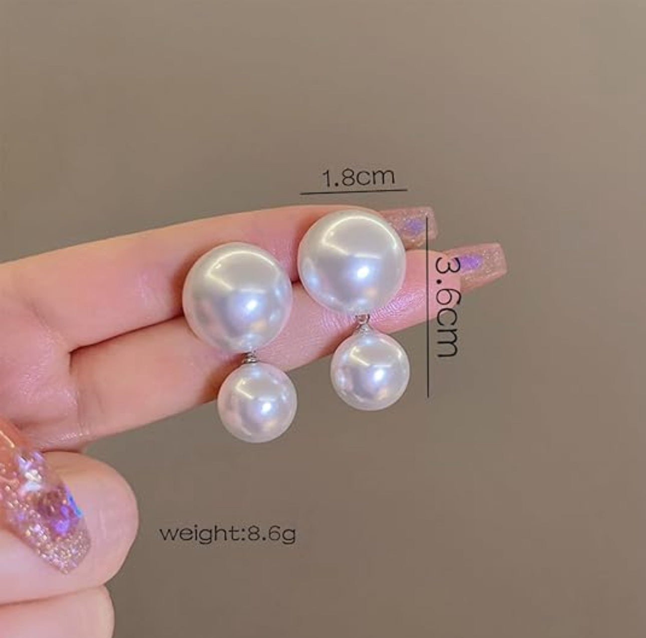 .Double layer pearl stud earrings