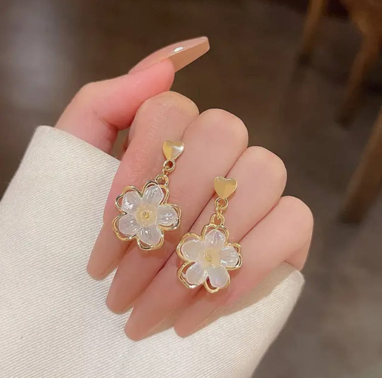 Trendy korean flower dangler