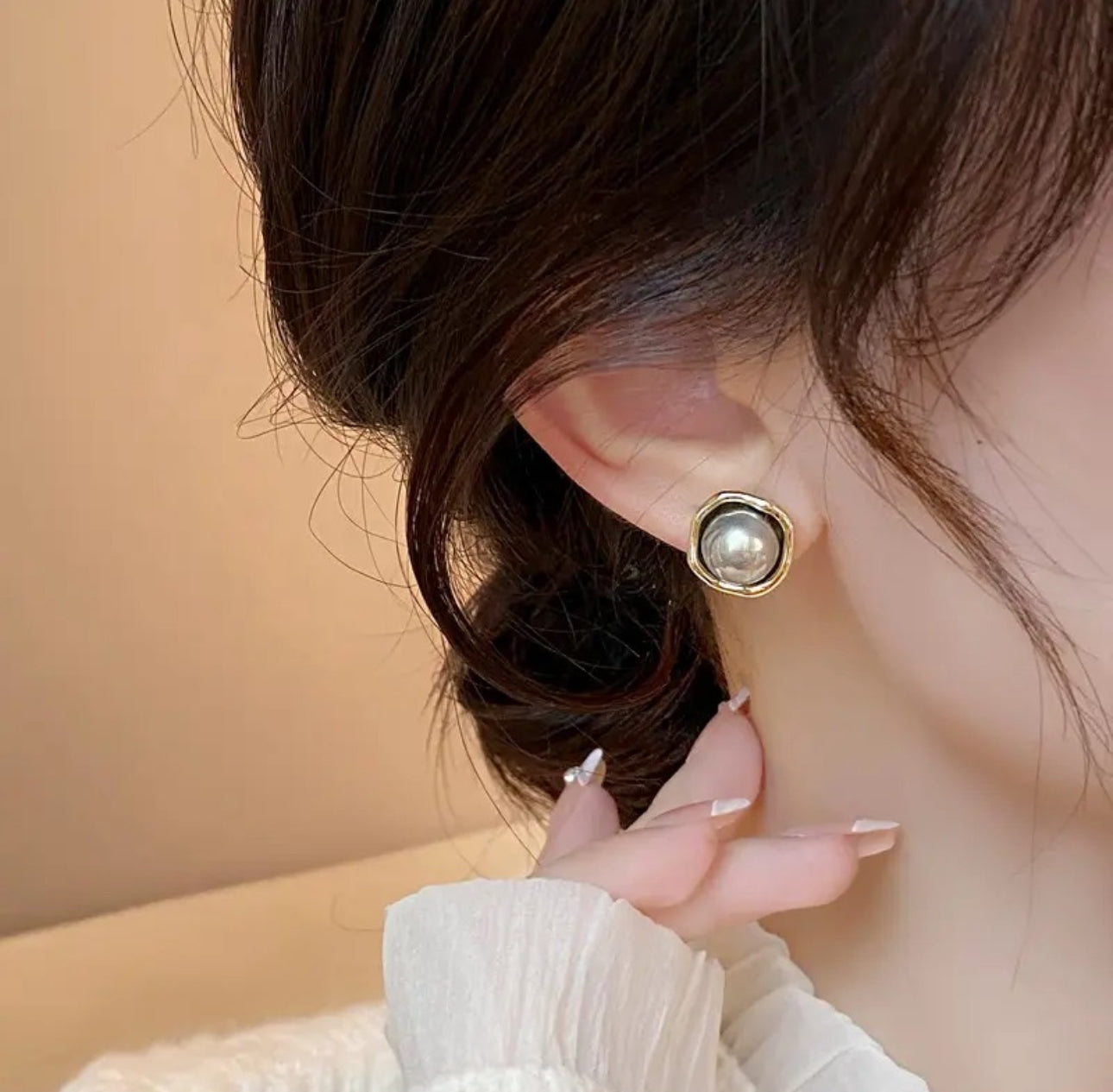 geometric grey metallic korean studs