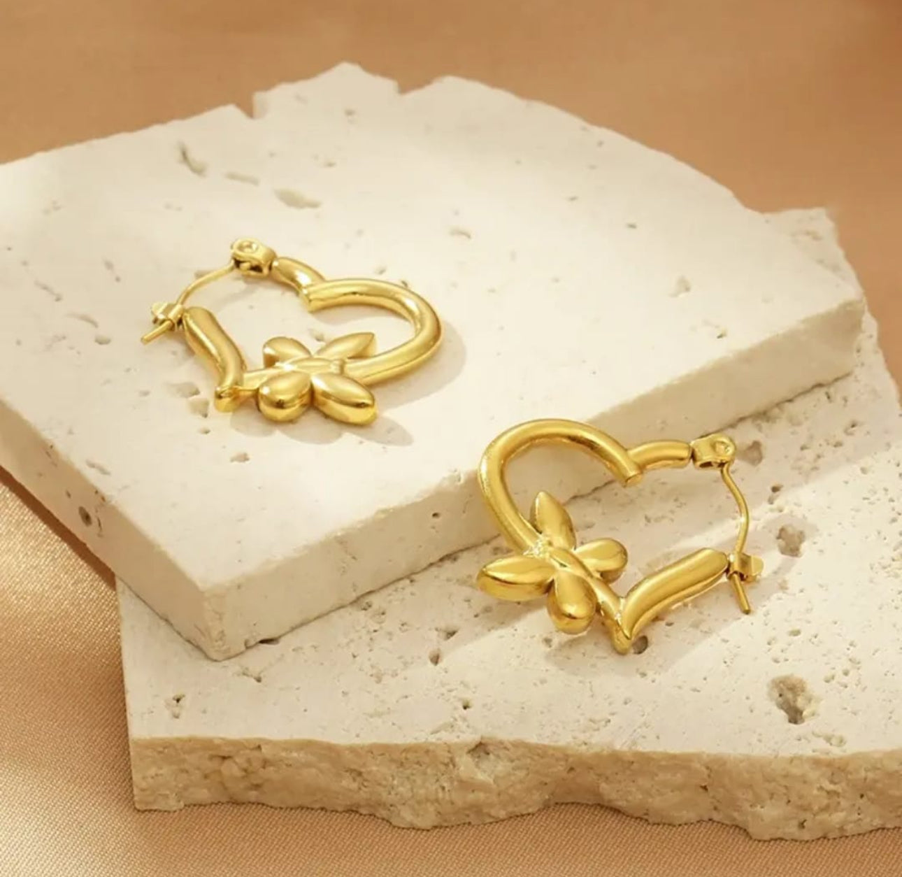 Floral hoop anti tarnish earings
