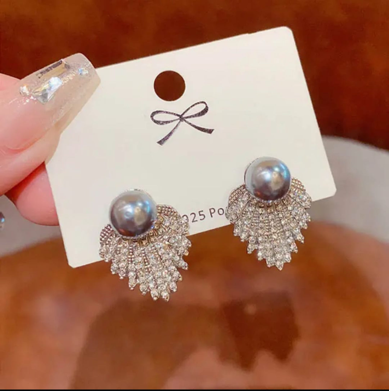 . Fan shaped diamond pearl stud earrings