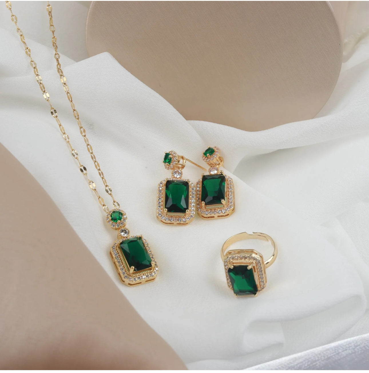 Green crystal diamond cut jewlery combo set