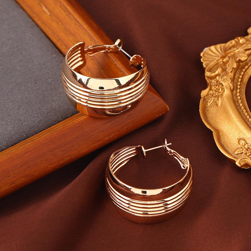 Trendy Golden Korean hoops