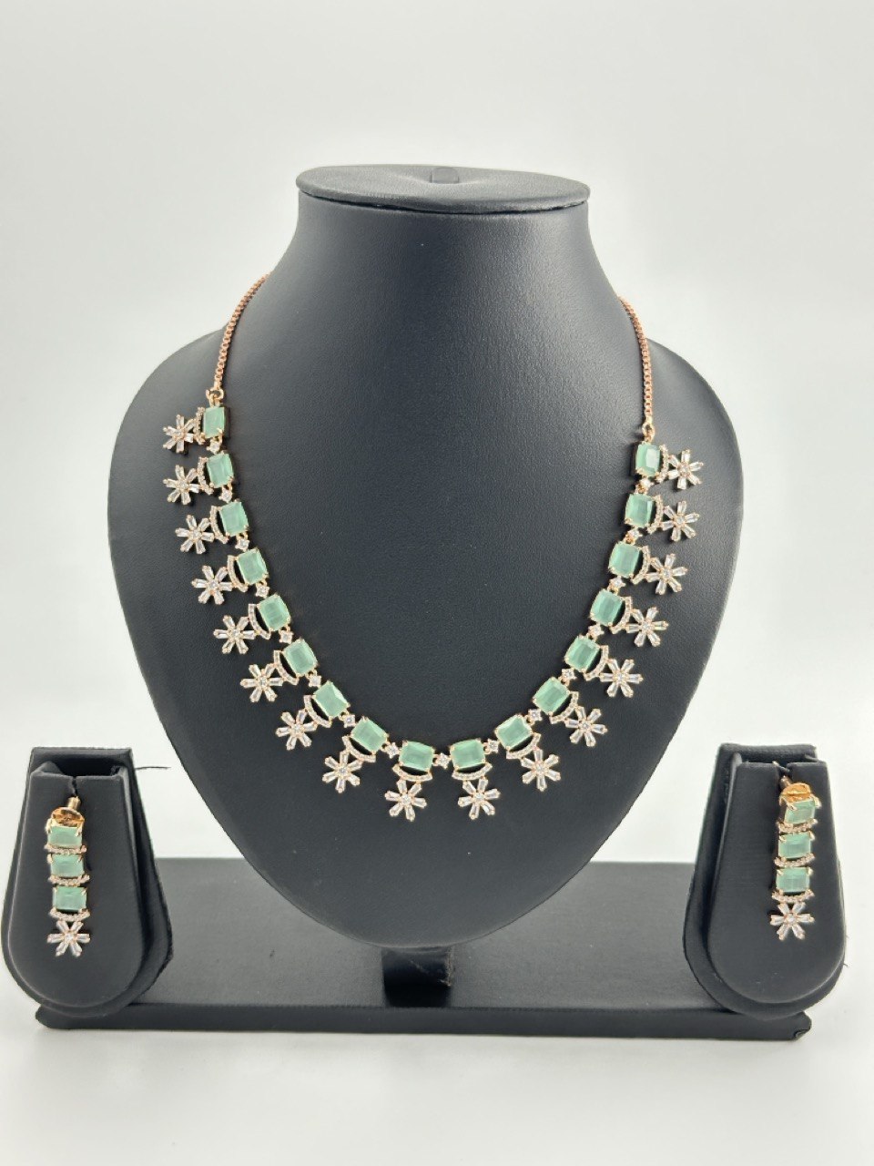 mint American Diamond Necklace set