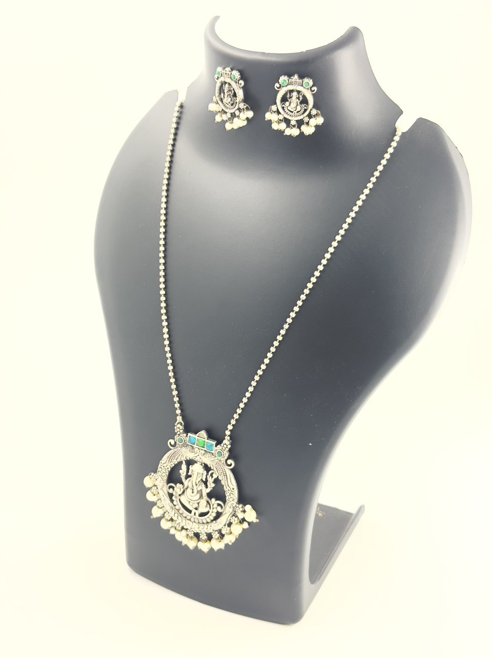 Silver Antique Necklace set