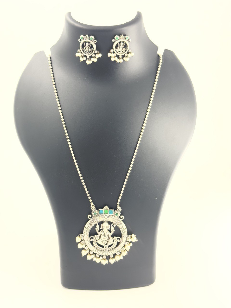 Silver Antique Necklace set