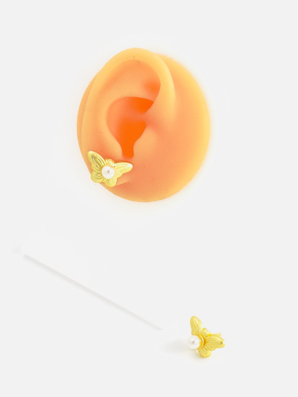 Pearl Gold plated studs