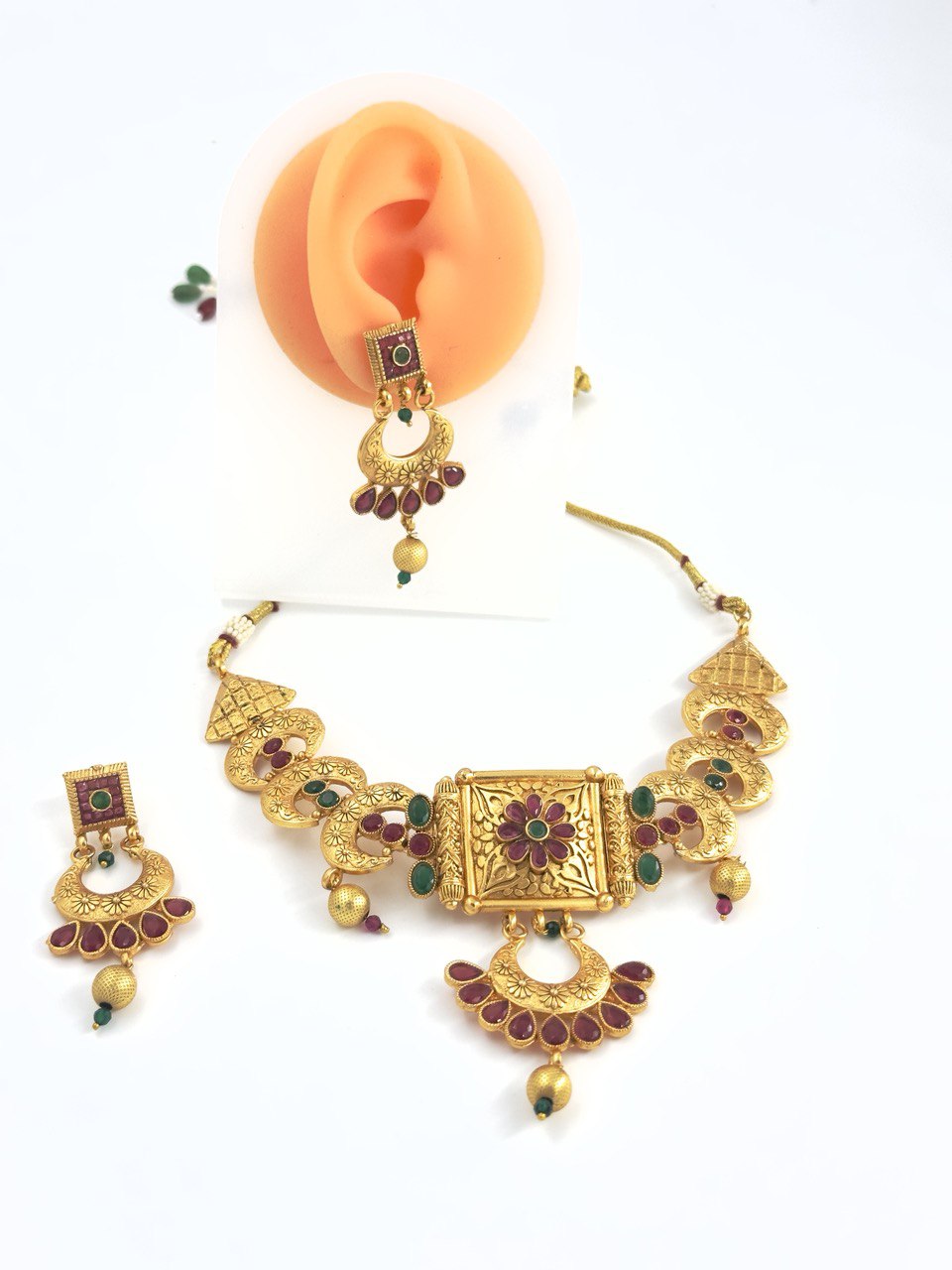 Multicolour gold plated Choker set