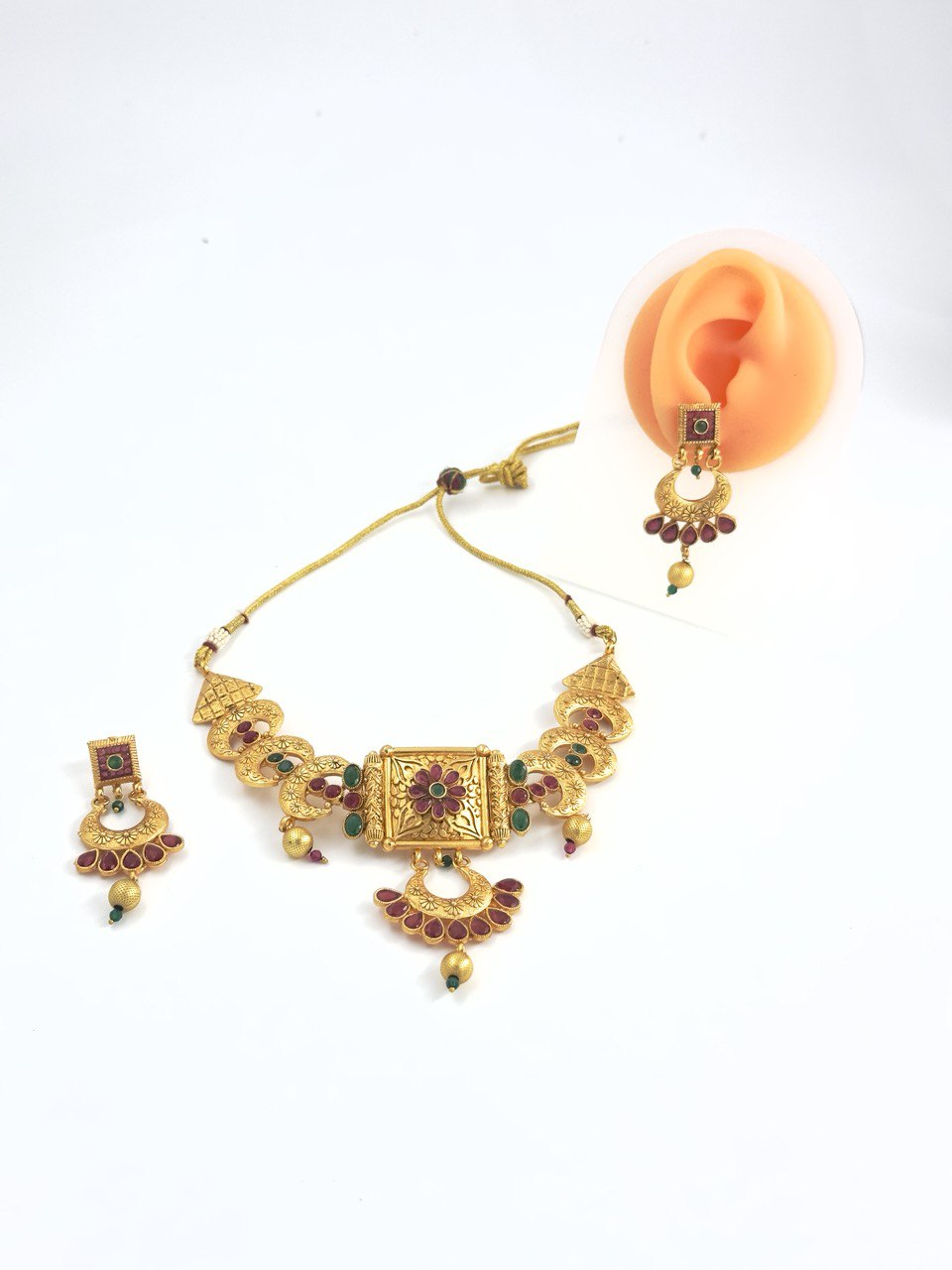 Multicolour gold plated Choker set