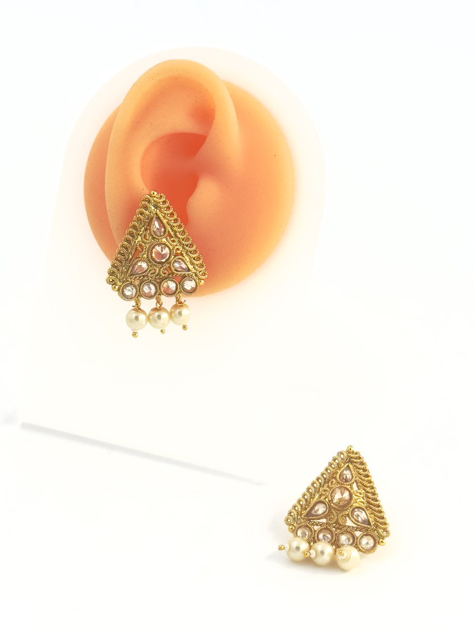 Pearl gold plated studs