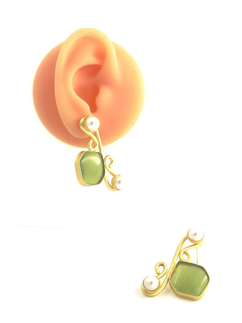 Green Gold plated dangler