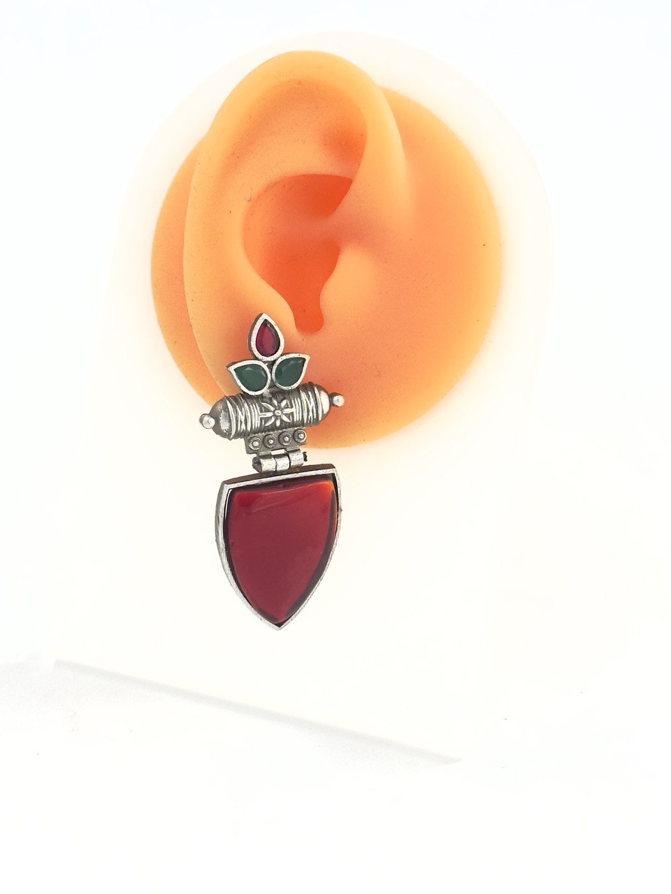 Multicolour antique studs