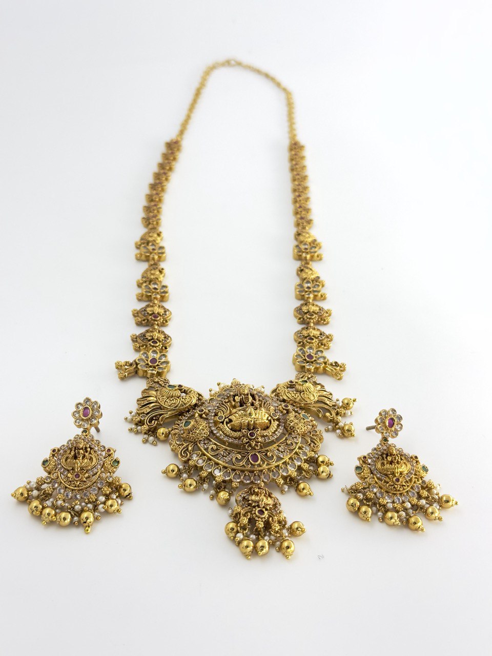 gold antique temple jewellery set