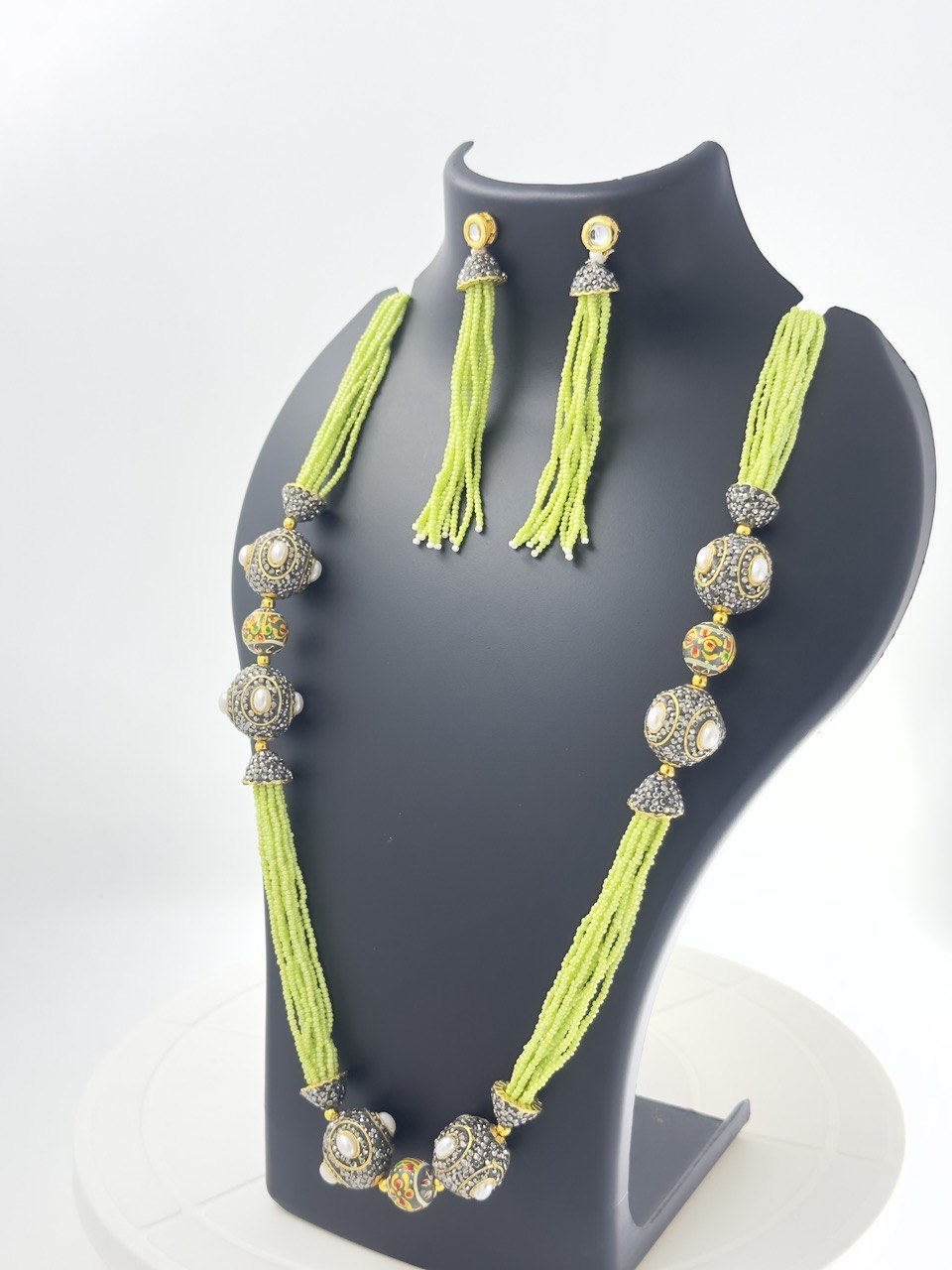Green raadhi jaipur beads mala set