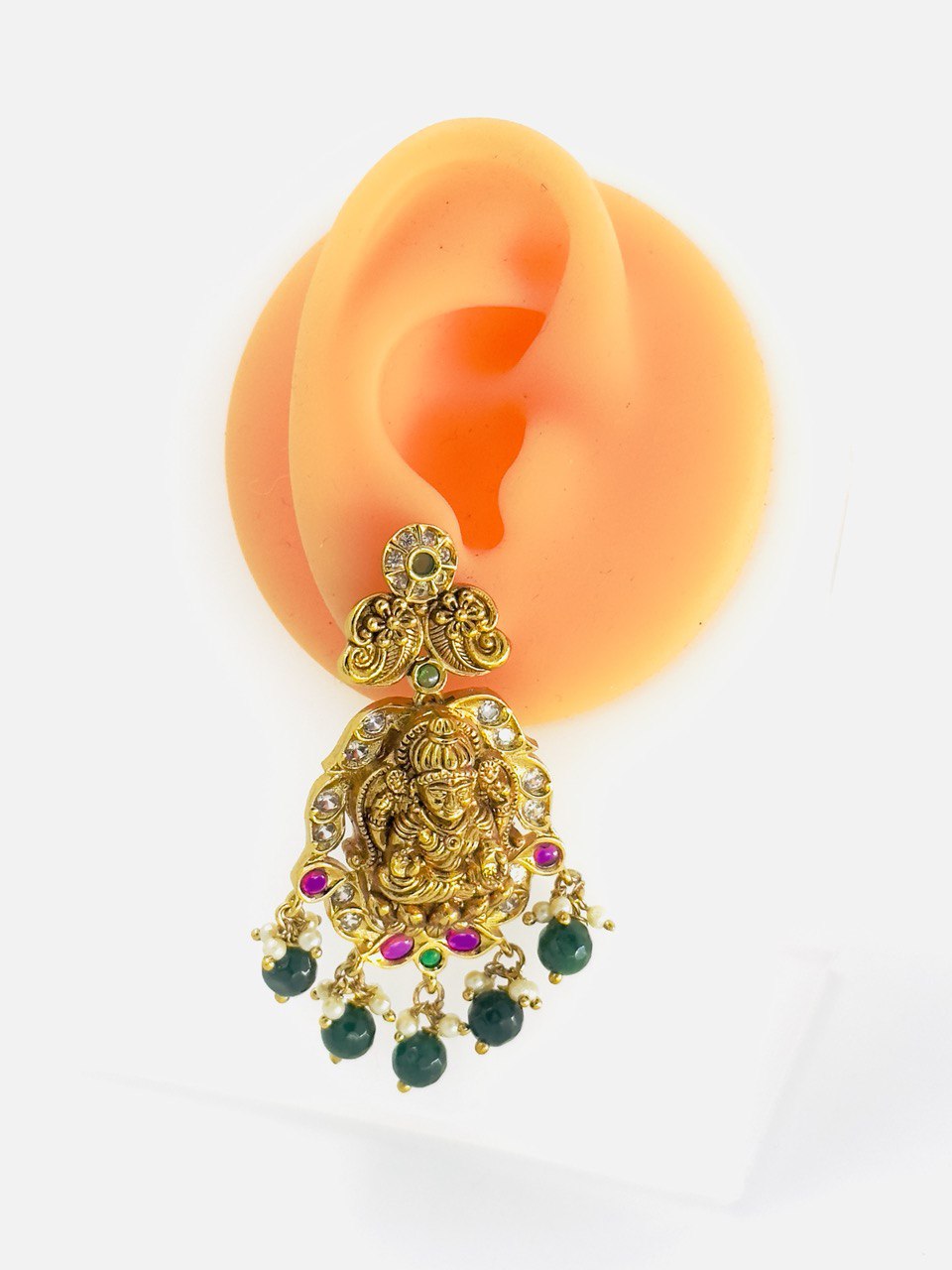 Emerald temple jewellery set