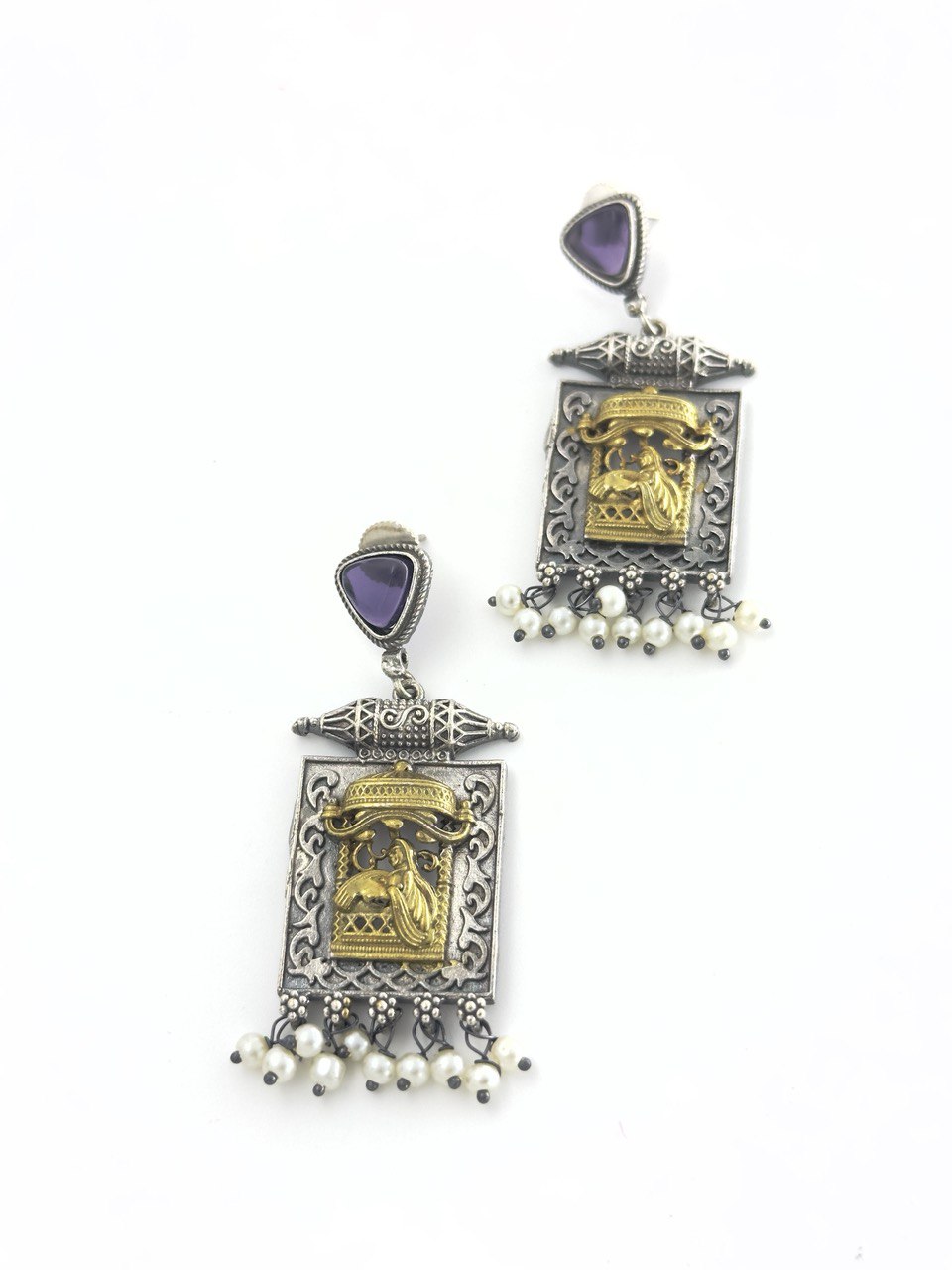 Multicolour Antique dangler