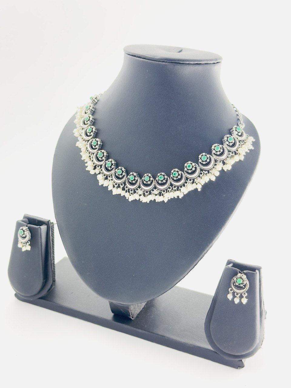 Green Antique Necklace set