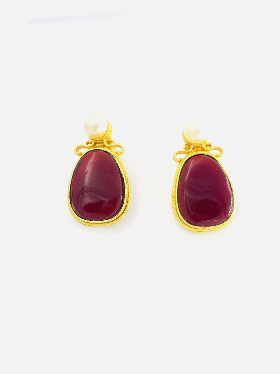 Rani Gold plated studs
