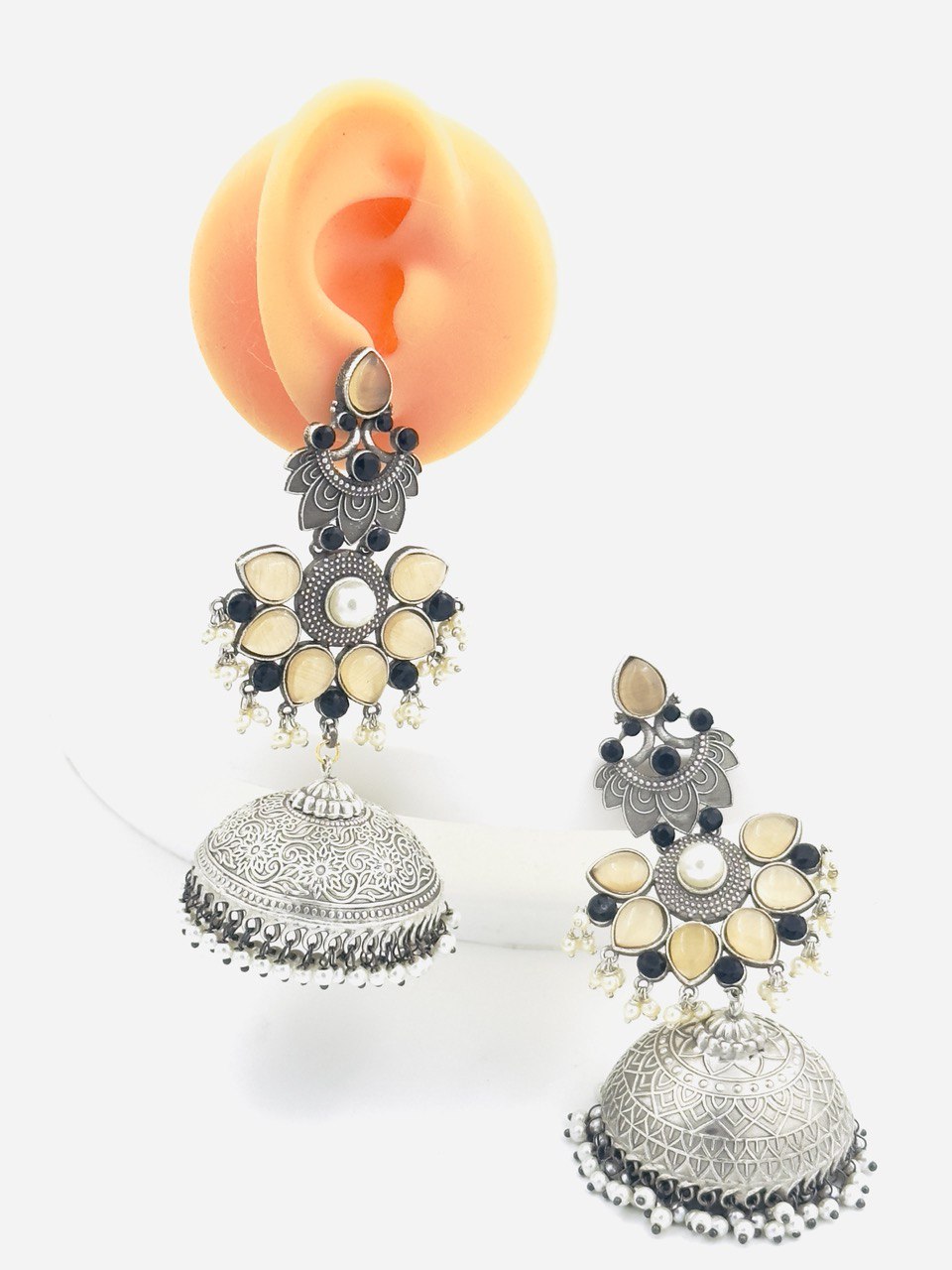 Multicolour Antique dangler