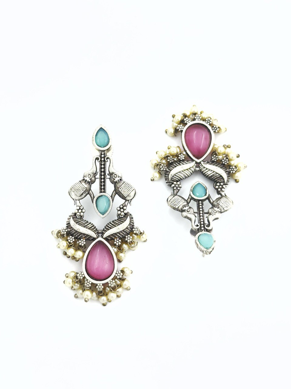 Multicolour Antique dangler