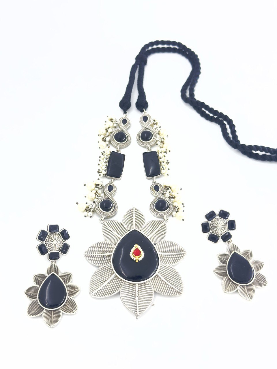 Black Antique Necklace set