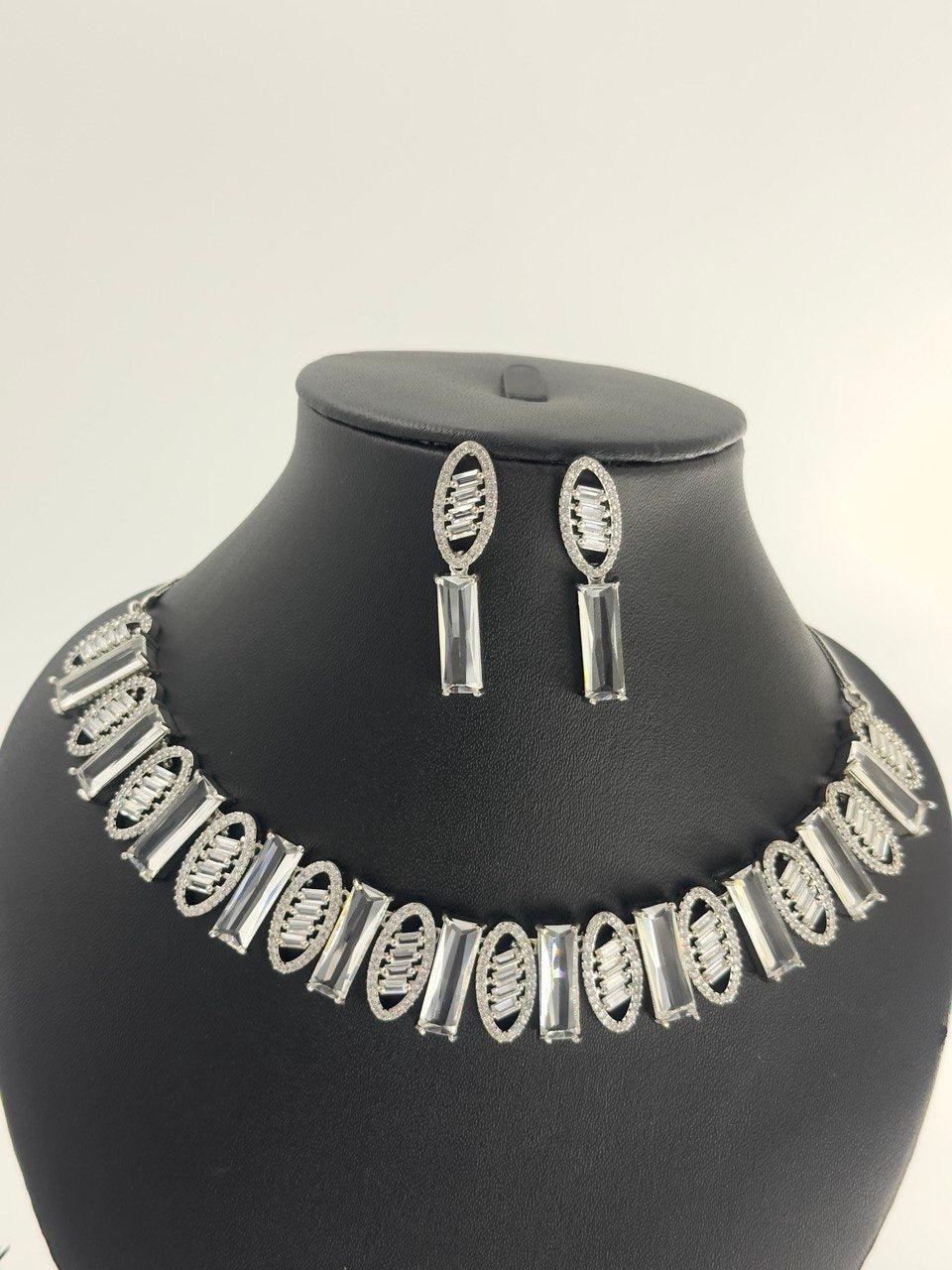 Rhodium zircon Necklace set
