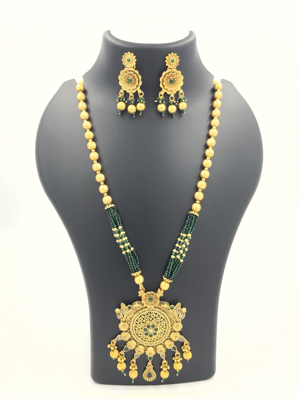 Golden Beads jewelry set