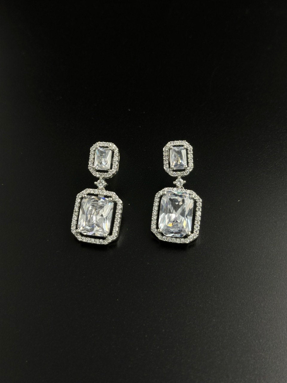 American diamond dangler
