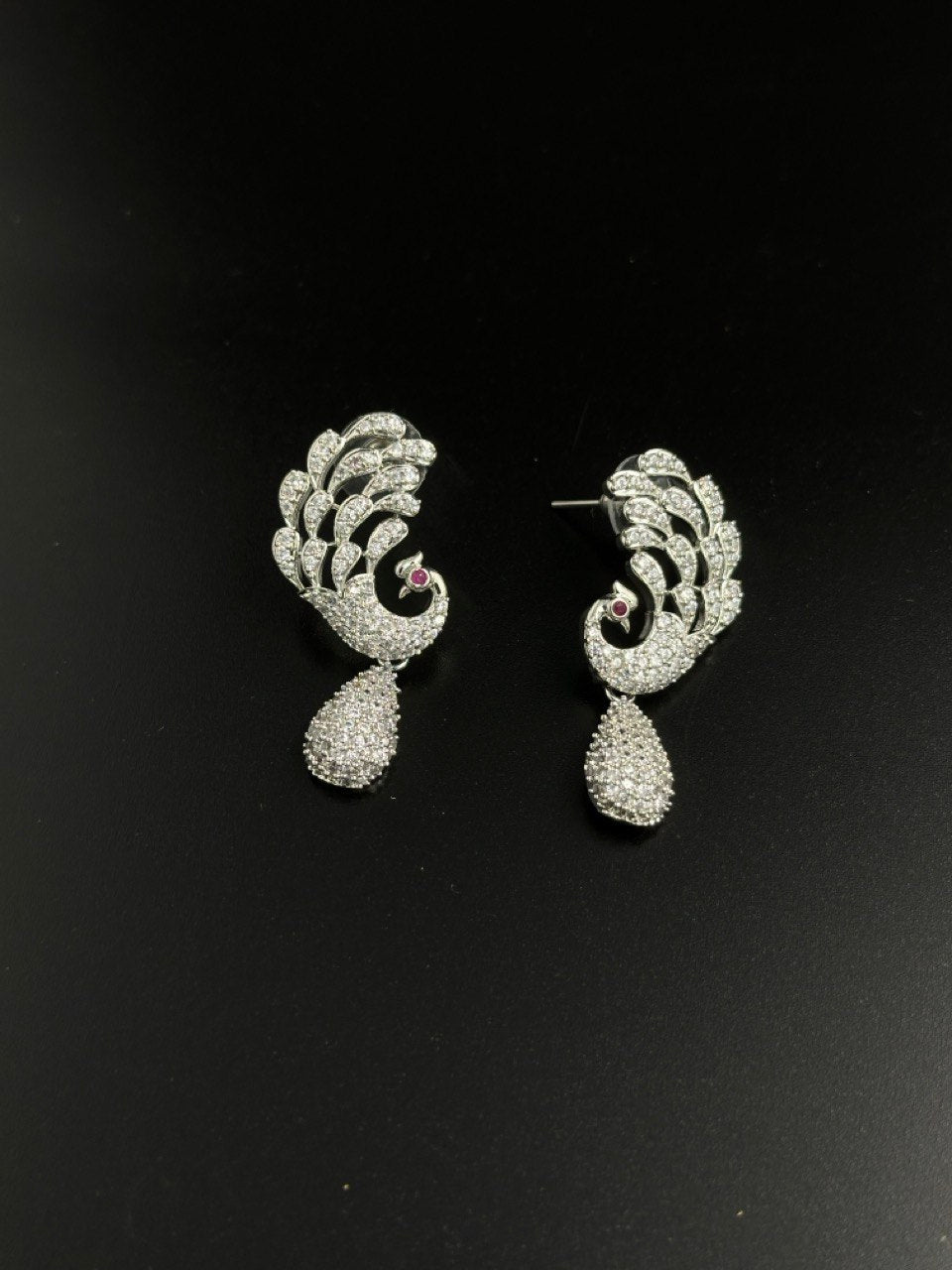 American diamond dangler