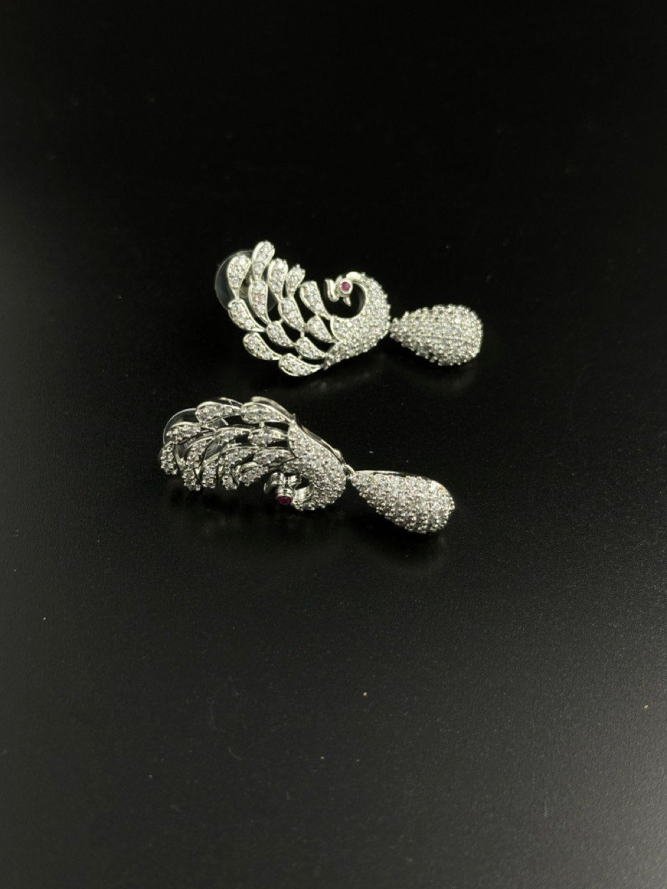 American diamond dangler