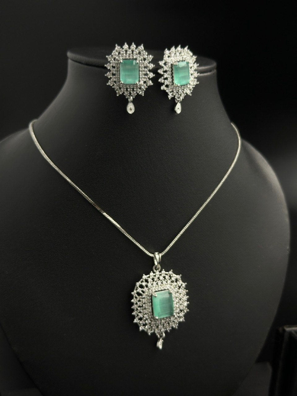 Mint American Diamond Necklace set