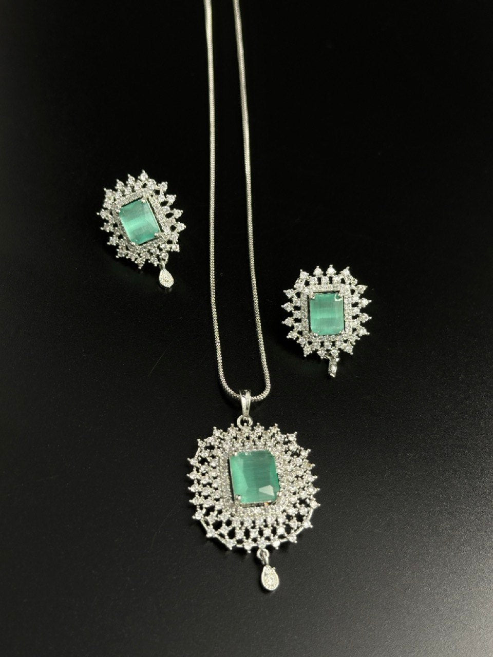Mint American Diamond Necklace set