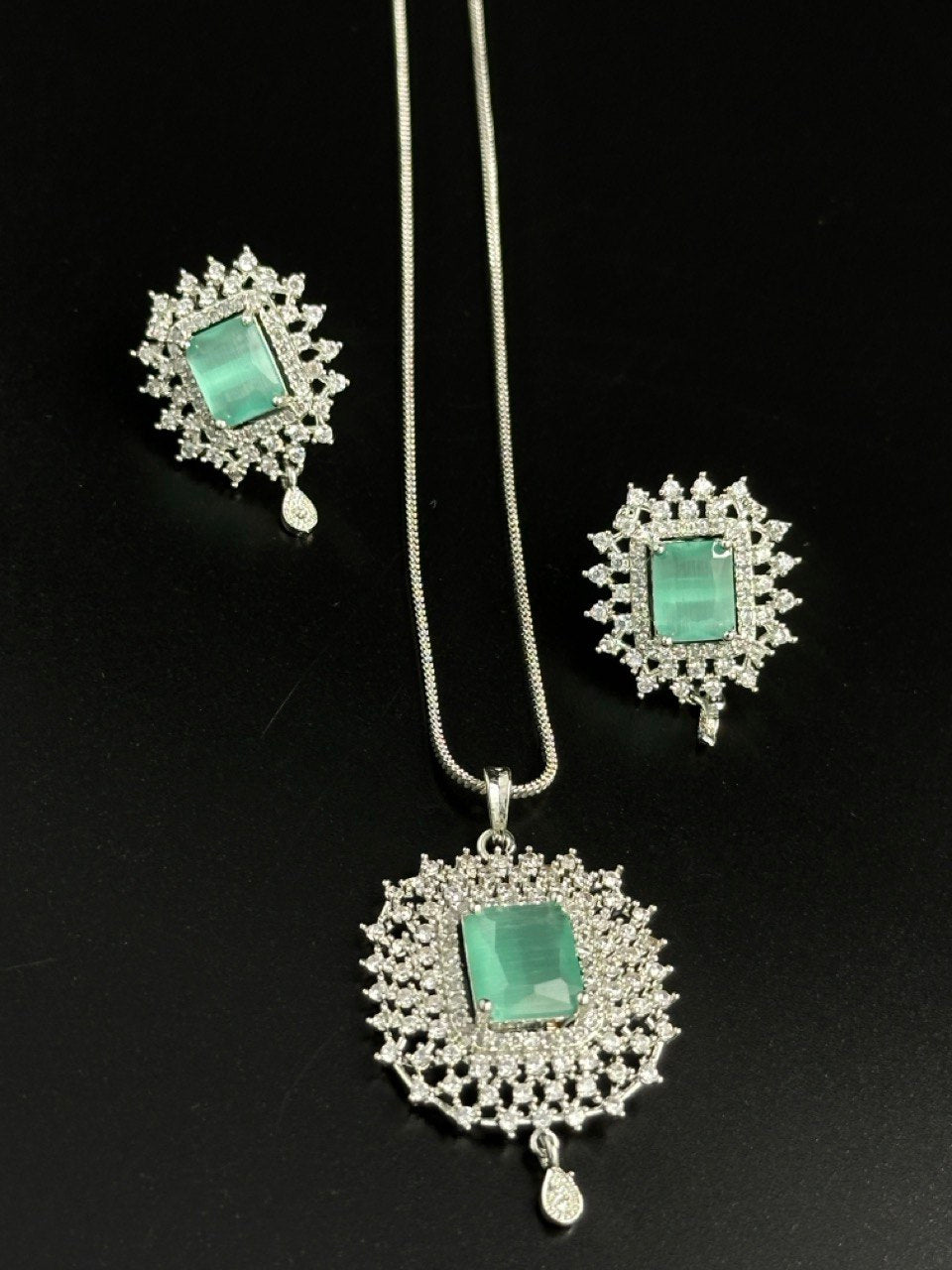 Mint American Diamond Necklace set