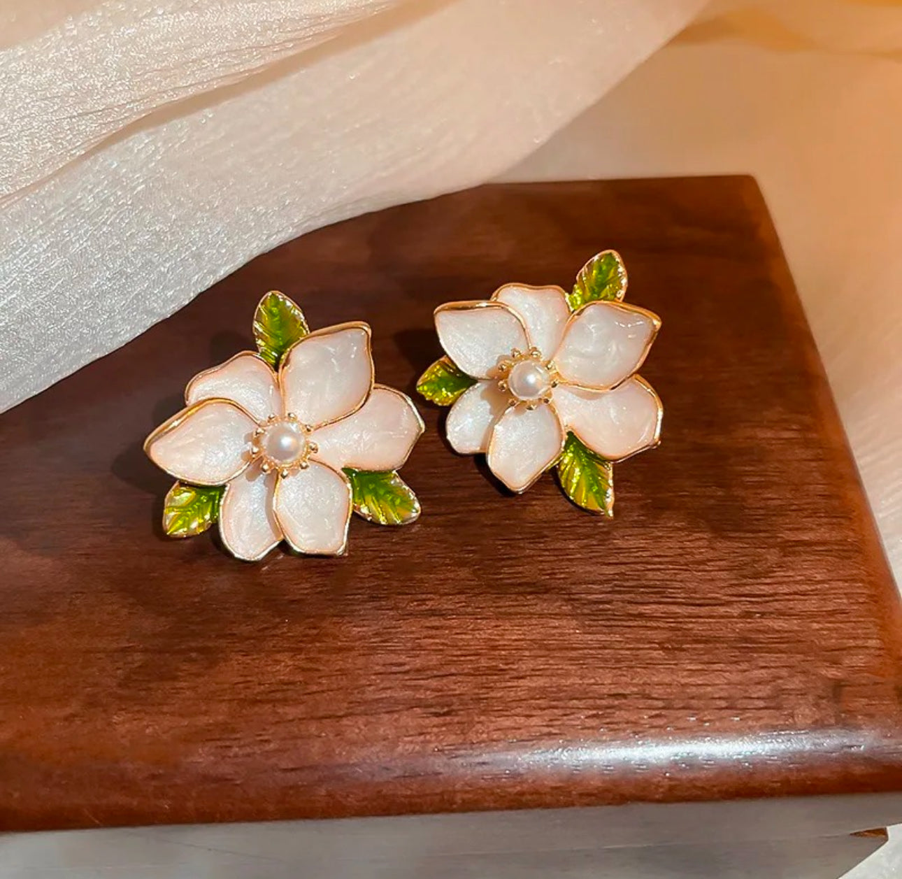 Enamel oil painted flower stud earrings