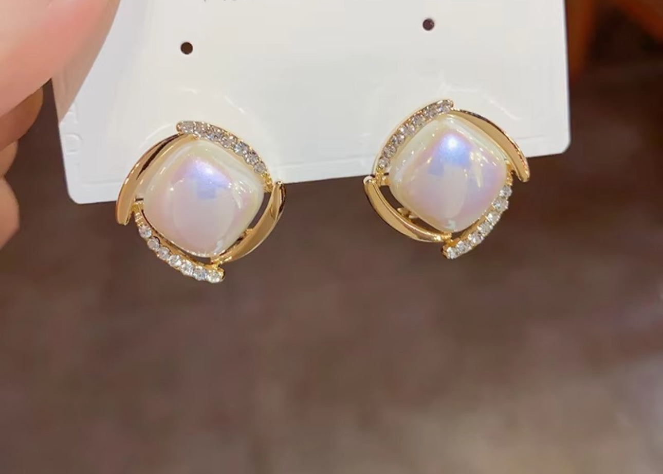 pearl diamond  stud  Korean earrings