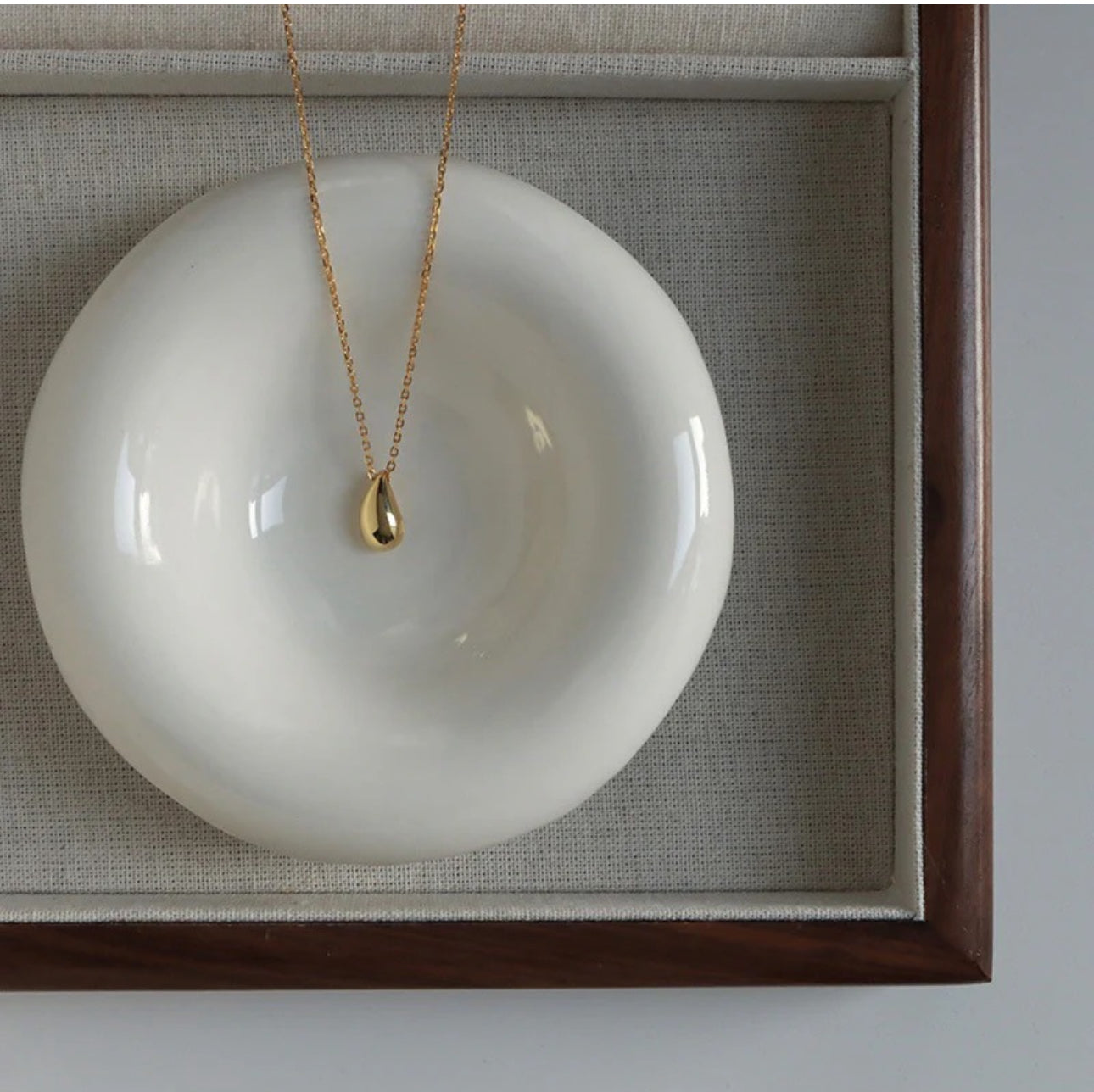 Gold water drop  pendant anti tarnish necklace